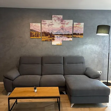 아파트 The Grey Nest, Free Private Parking