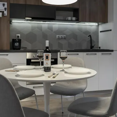 The Grey Nest, Free Private Parking