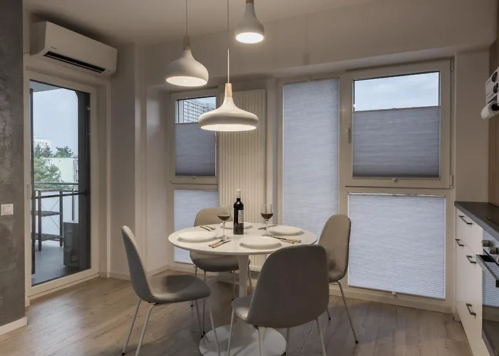 The Grey Nest, Free Private Parking Appartamento *