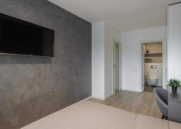 Apartman The Grey Nest, Free Private Parking